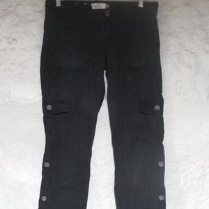 So Convertible Cargo Pant Capri Size 9 Black